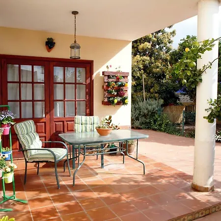別荘 El Moral, Casa Grande En La Laguna
